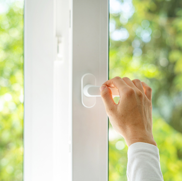 Κουφώματα στην Άνδρο